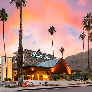 **** Hotel Royal Sun United States